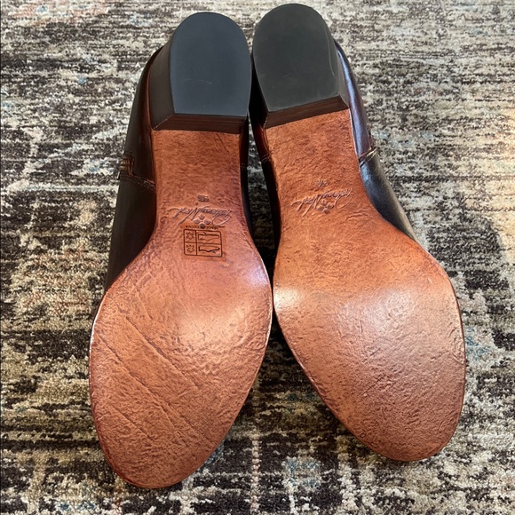 NWOT Patricia Nash Brown Leather Ankle Booties - Picture 5 of 6